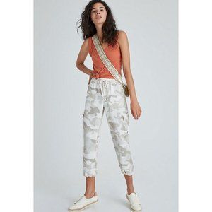 ⏰ DONATING 1/31 - Anthropologie Cargo Pants NWT